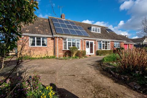 Morses Mead Rectory Road, Norton Fitzwarren, Taunton, TA2 6SD