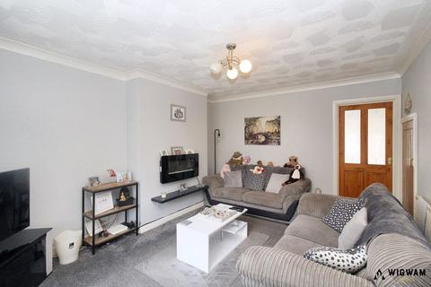 3 bedroom property for sale, Fulford Grove, Hull, HU9