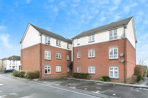 2 bedroom flat for sale, Malmesbury Park Road, Bournemouth BH8