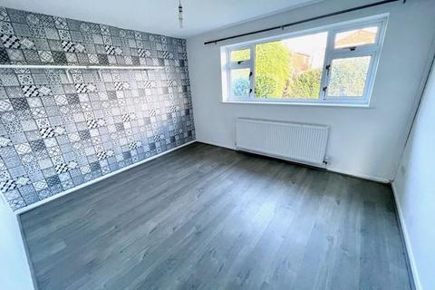 15 Berwyn, Johnstown, Wrexham, LL14 1YE