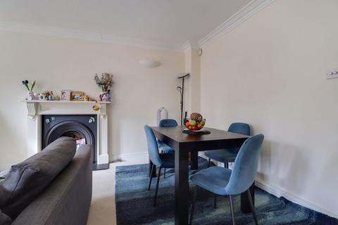 3 bedroom house for sale, Chobham Road, Sunningdale SL5