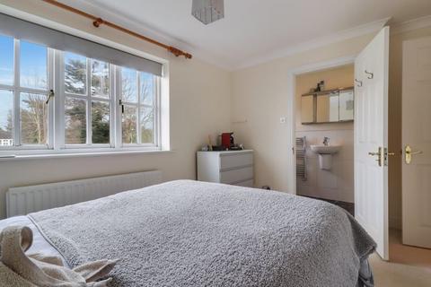 3 bedroom house for sale, Chobham Road, Sunningdale SL5