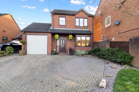 3 bedroom detached house for sale, Fairoak Drive, Bromsgrove