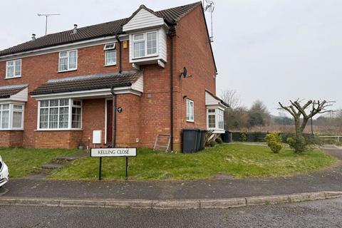 2 bedroom terraced house to rent, Kelling Close, Luton