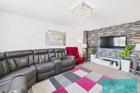 7 Riverside Way, Salford, M6 6HN