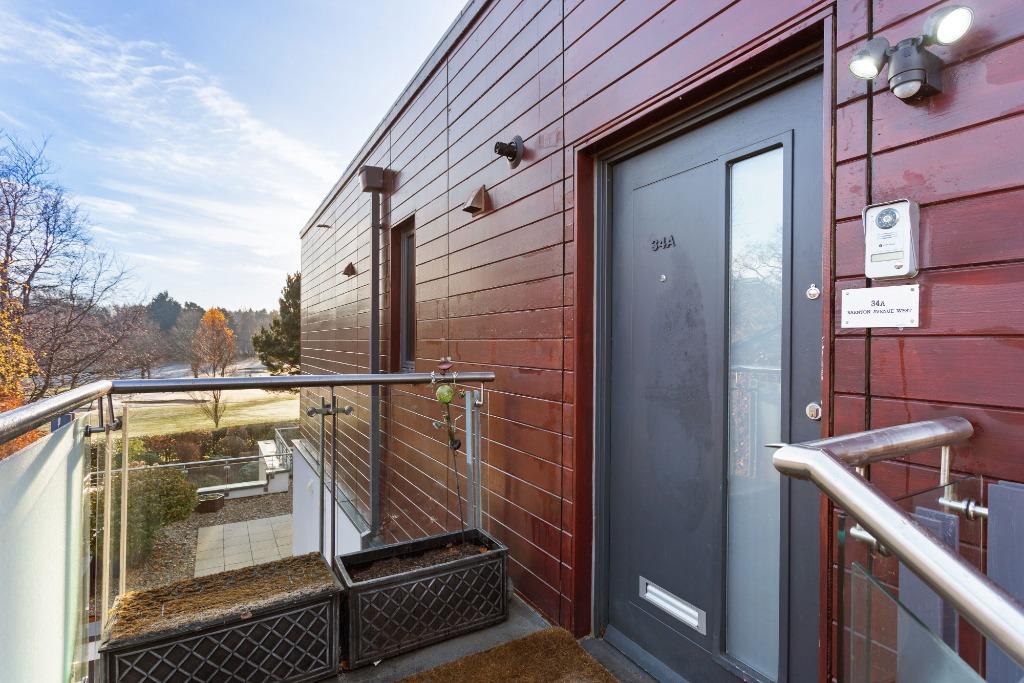 34 A Barnton Avenue W