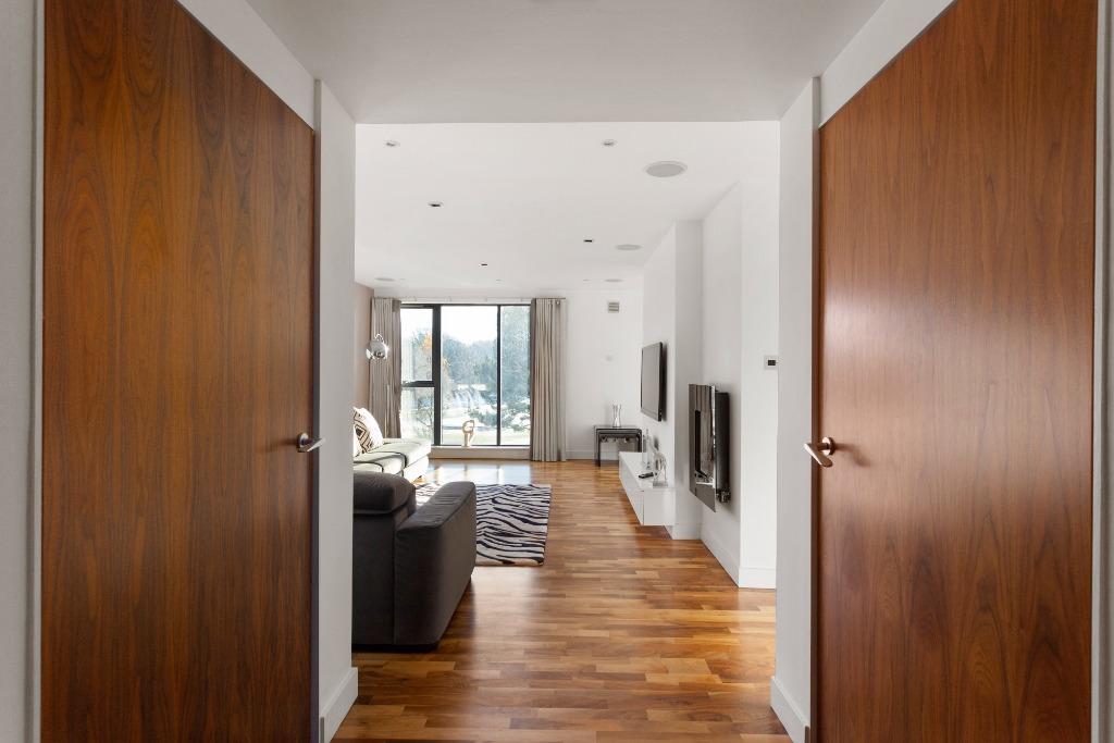 34 A Barnton Avenue W