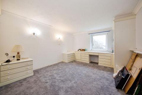 2 bedroom retirement property for sale, Farnham Close, Whetstone N20