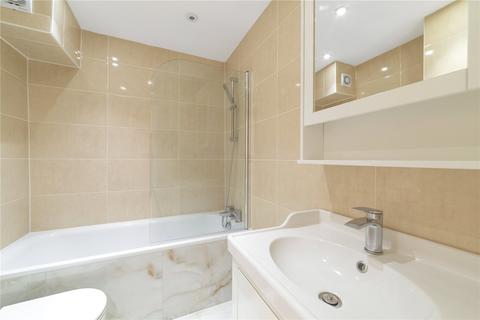 3 bedroom apartment to rent, London NW3