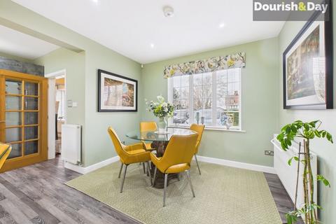 6 bedroom detached house for sale, Bishops Lane, Market Drayton TF9