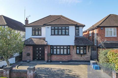 5 bedroom detached house for sale, Dacre Gardens, Chigwell IG7