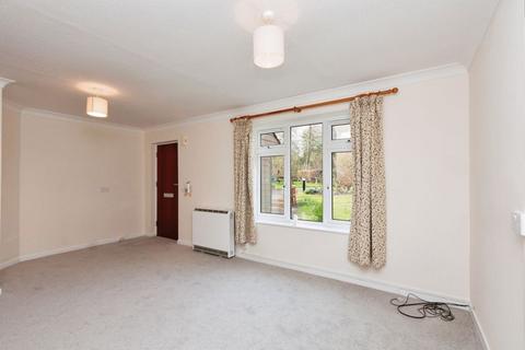 1 bedroom apartment for sale, Thornton End, Alton GU34