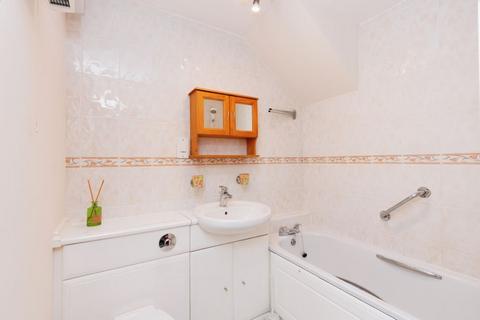 1 bedroom apartment for sale, Thornton End, Alton GU34