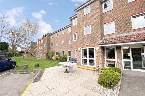 1 bedroom retirement property for sale, Green Lane, Windsor SL4