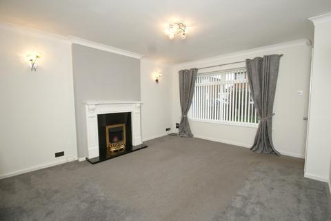 3 bedroom house to rent, Uppermoor Close, Pudsey, West Yorkshire, UK, LS28