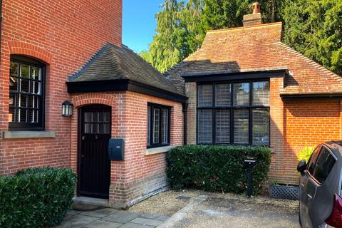 2 bedroom apartment for sale, The Manor, Herringswell, Bury St Edmunds, Suffolk, IP28