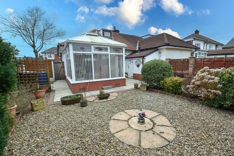 1 bedroom bungalow for sale, Kingston Drive, Flixton, M41