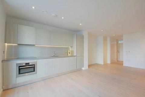 Studio to rent, St. Gabriel Walk, London, SE1 6FD