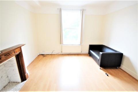 1 bedroom apartment to rent, Moreton Road, South Croydon, Surrey, CR2