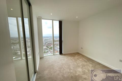 2 bedroom flat to rent, Saffron Central Square, Croydon CR0