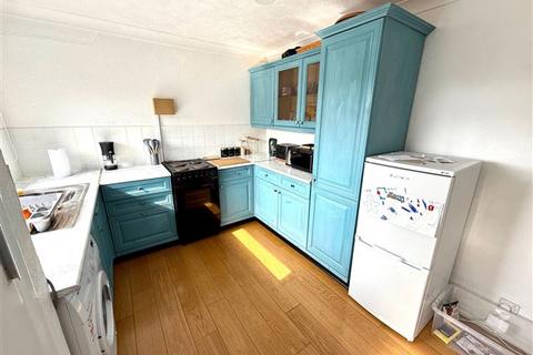 undefined, 3 Cedar Avenue, Worthing, West Sussex, BN13 2HT