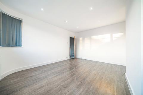 107 Woolacombe Road, London, SE3 8QW