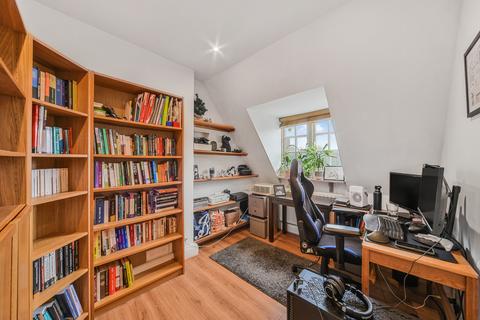 1 bedroom apartment for sale, Riverside Gardens, Hammersmith, W6