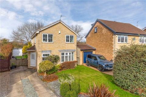 4 bedroom detached house for sale, Sandholme Drive, Burley in Wharfedale, Ilkley, West Yorkshire, LS29