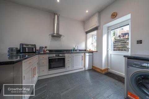 3 bedroom terraced house for sale, Leek Road, Buxton