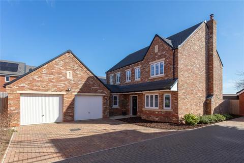 5 bedroom detached house for sale, Spring Hill, Gravenhurst, Bedfordshire, MK45