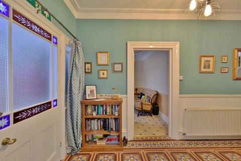 4 Tors Road, Lynmouth, EX35 6ET