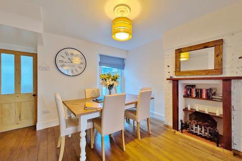 7 Park Street, Lynton, EX35 6BY