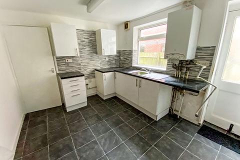 1 bedroom flat to rent, Stourbridge Road, Dudley
