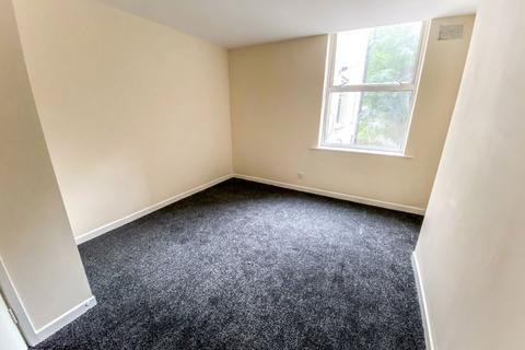 1 bedroom flat to rent, Stourbridge Road, Dudley