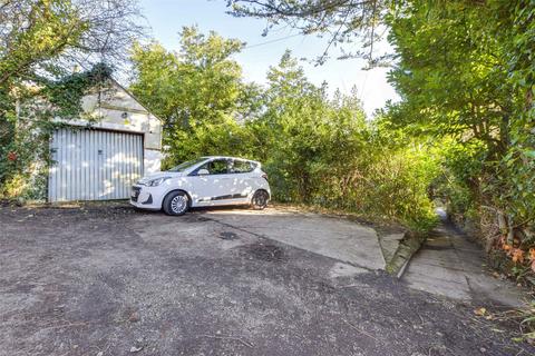 Pangani Bellaire, Barnstaple, EX31 1QZ