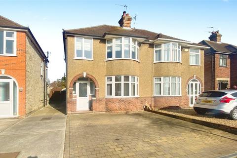 3 bedroom semi-detached house for sale, Kingsgate Drive, Ipswich, Suffolk, IP4