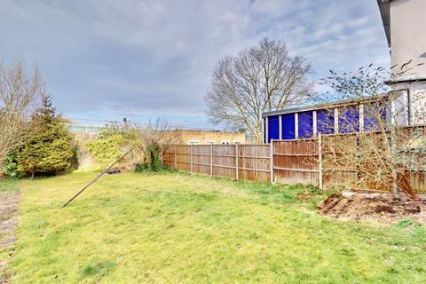 4 bedroom end of terrace house for sale, Sudbury Heights Avenue, Greenford, UB6