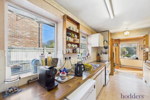 38 Common Lane, New Haw, Addlestone, KT15 3LJ