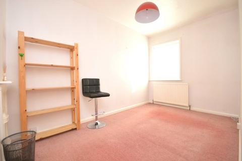 41 Overdown Road, London, SE6 3ES