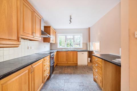 43 Balmoral Way, Sutton, SM2 6PD