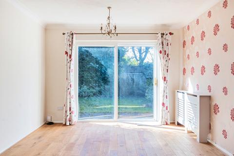43 Balmoral Way, Sutton, SM2 6PD