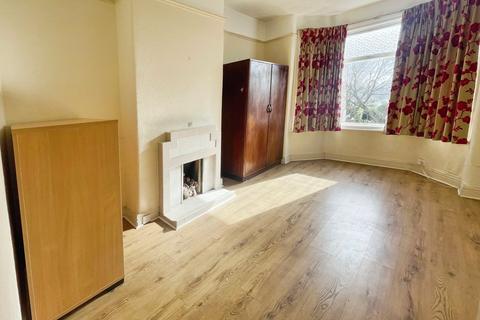 3 bedroom terraced house for sale, Platt Lane, Greater Manchester M14