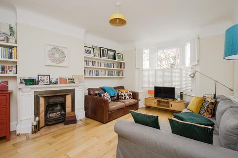 4 bedroom end of terrace house for sale, Kirkley Road, London SW19