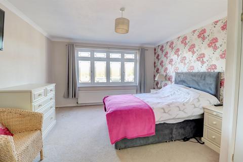 4 bedroom detached house for sale, Penn Road, High Wycombe HP15