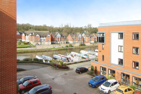 1 bedroom penthouse for sale, Chester Way, Cheshire CW9