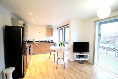 2 bedroom apartment to rent, Elmira Way, Salford M5