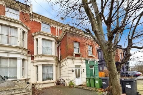 2 bedroom flat for sale, Braybrooke Road, East Sussex TN34