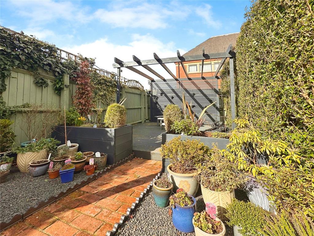 South Facing Garden