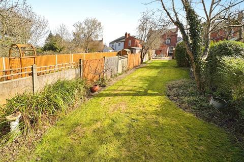 2 bedroom semi-detached house for sale, Hykeham Road, Lincolnshire LN6