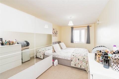 2 bedroom flat for sale, Quayside Road, Hampshire SO18